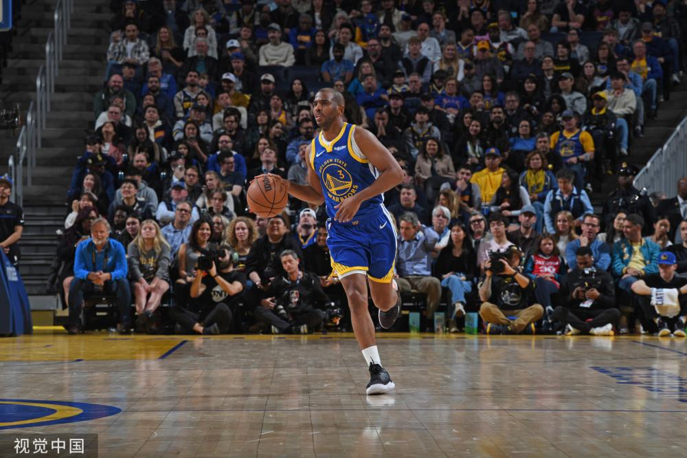 回撤到中场 回撤到中场